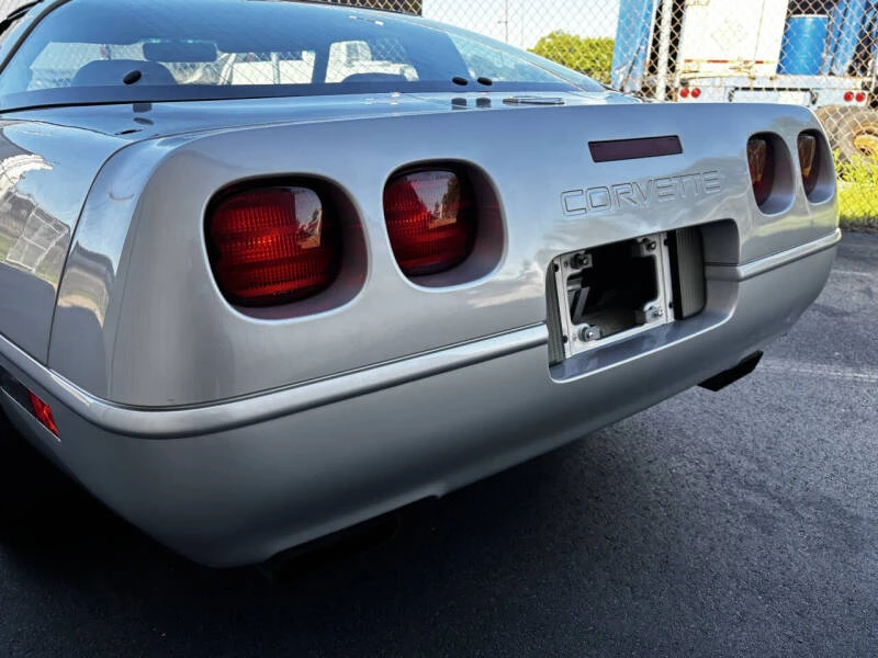 1996 Chevrolet Corvette C4 - Image 13 of 31