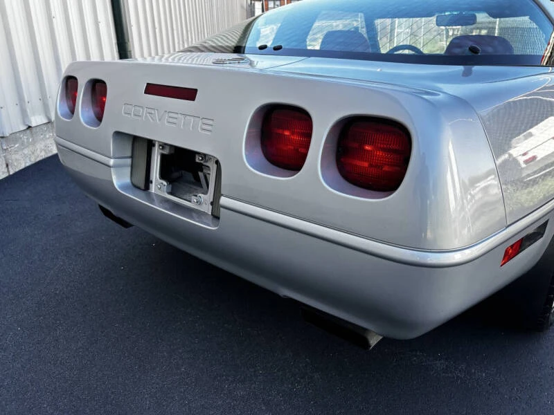 1996 Chevrolet Corvette C4 - Image 14 of 31