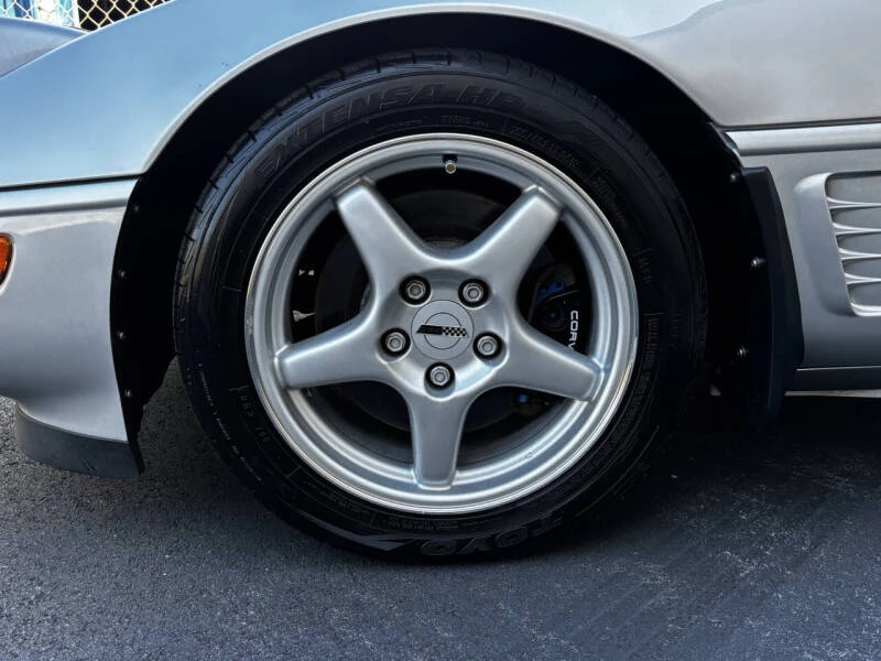 1996 Chevrolet Corvette C4 - Image 25 of 31
