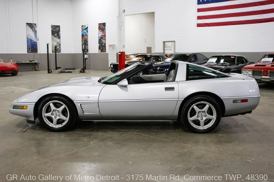 1996 Chevrolet Corvette C4 - Image 4 of 31