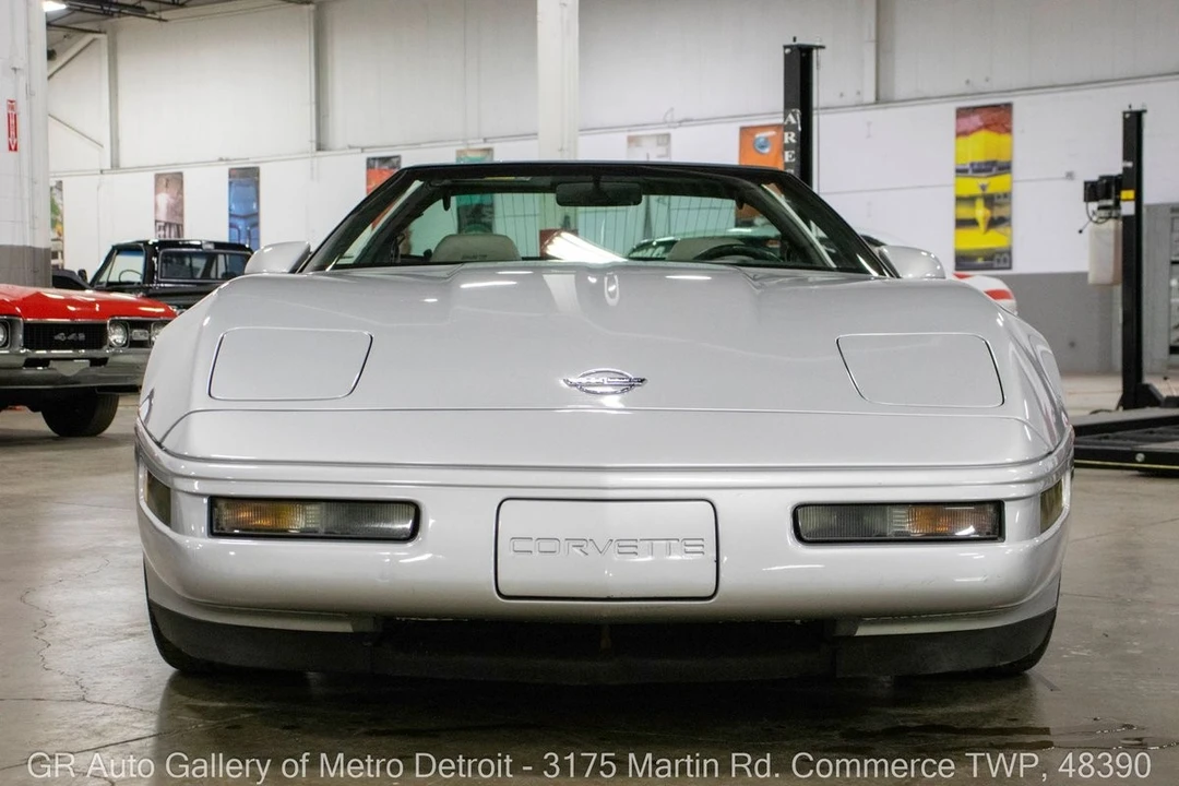 1996 Chevrolet Corvette C4 - Image 13 of 31