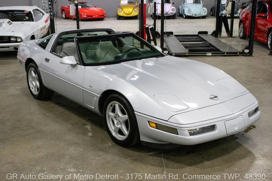 1996 Chevrolet Corvette C4 - Image 10 of 31