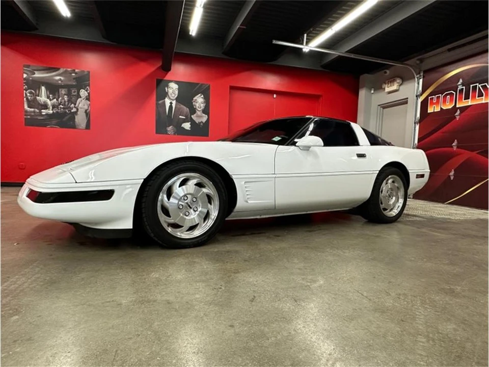 1996 Chevrolet Corvette C4 - Image 22 of 31
