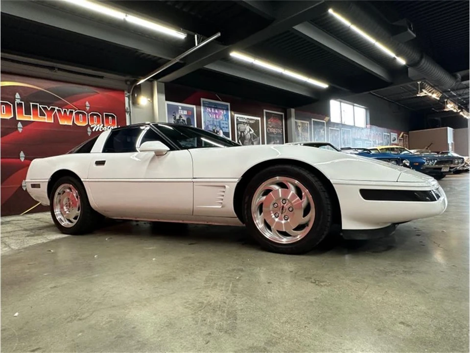 1996 Chevrolet Corvette C4 - Image 24 of 31