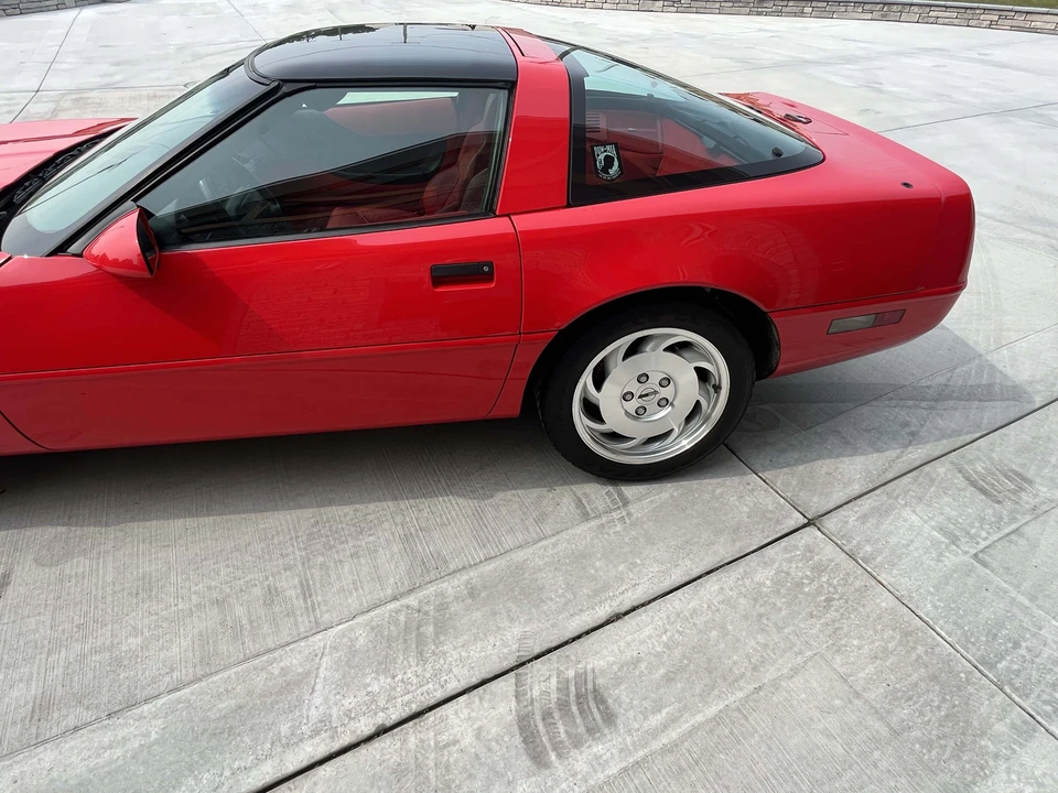 1996 Chevrolet Corvette C4 - Image 15 of 31