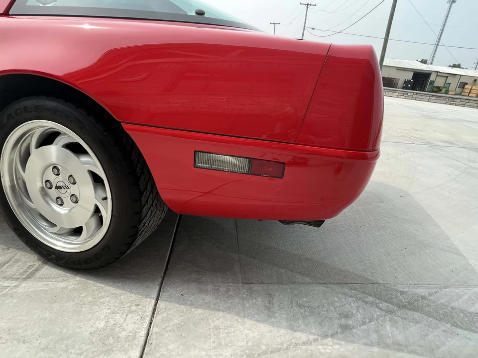 1996 Chevrolet Corvette C4 - Image 18 of 31