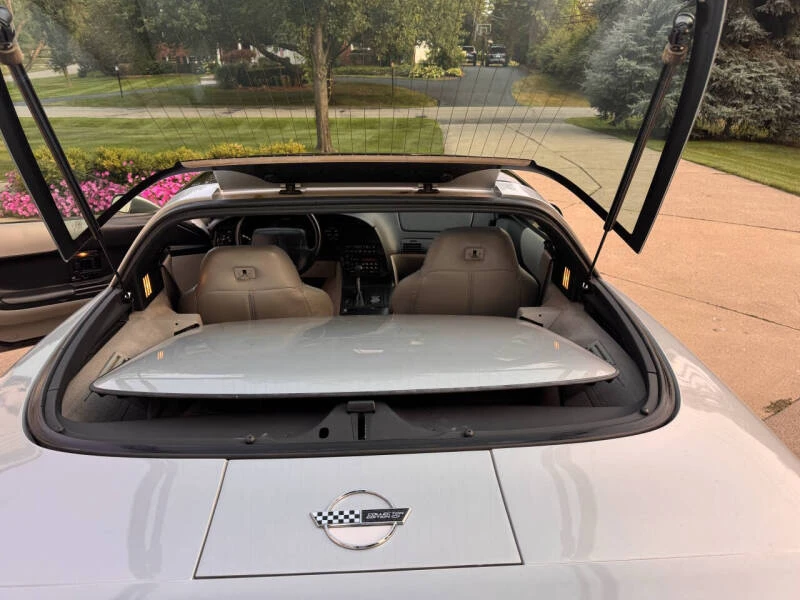 1996 Chevrolet Corvette C4 - Image 29 of 31