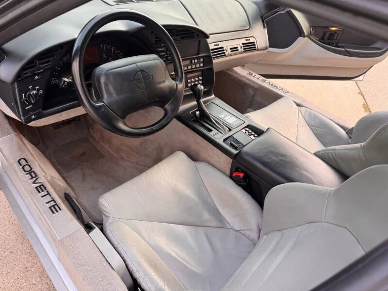 1996 Chevrolet Corvette C4 - Image 23 of 31