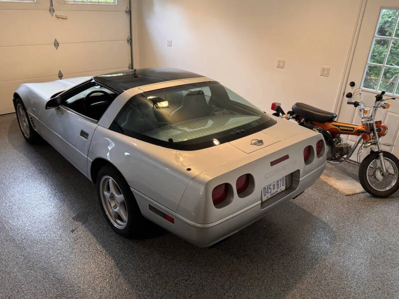 1996 Chevrolet Corvette C4 - Image 2 of 31