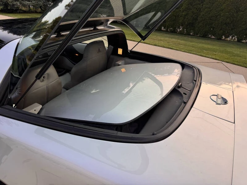 1996 Chevrolet Corvette C4 - Image 30 of 31