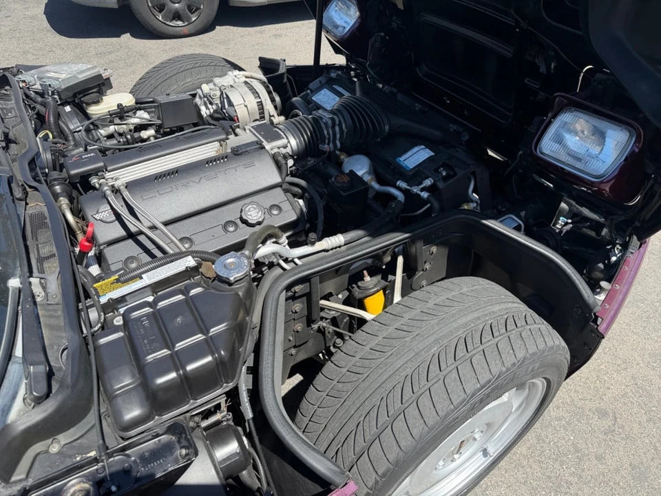 1996 Chevrolet Corvette C4 - Image 19 of 22