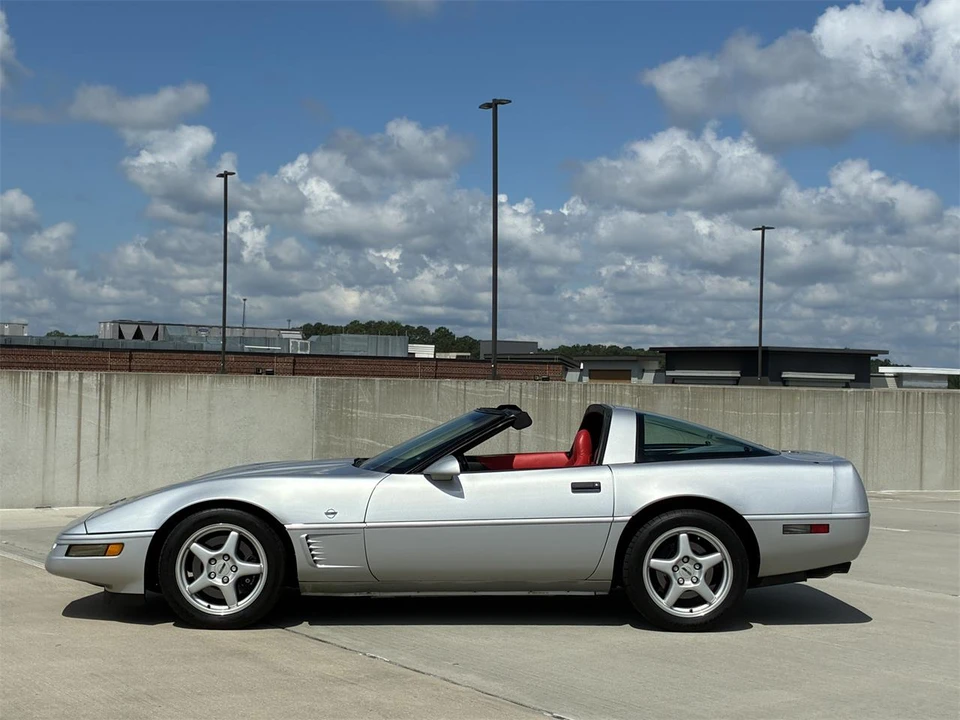 1996 Chevrolet Corvette C4 - Image 4 of 31