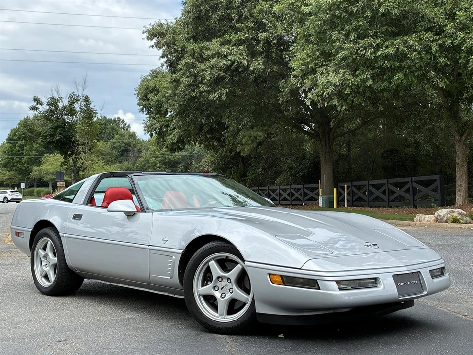 1996 Chevrolet Corvette C4 - Image 10 of 31