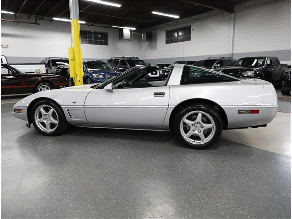1996 Chevrolet Corvette C4 - Image 25 of 31