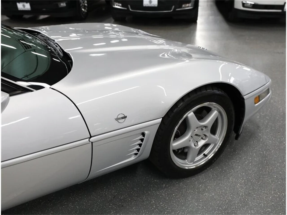 1996 Chevrolet Corvette C4 - Image 11 of 31