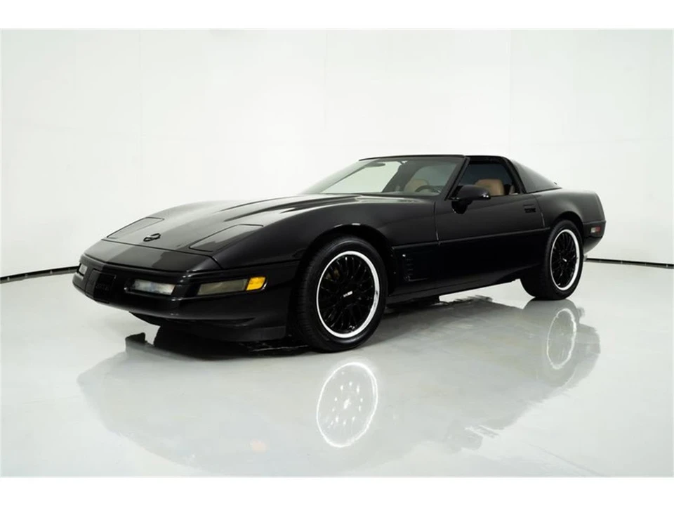 1996 Chevrolet Corvette C4 - Image 2 of 31