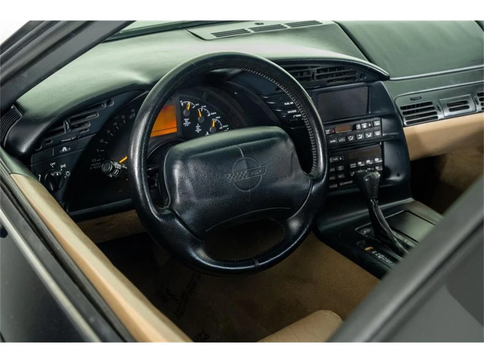 1996 Chevrolet Corvette C4 - Image 15 of 31