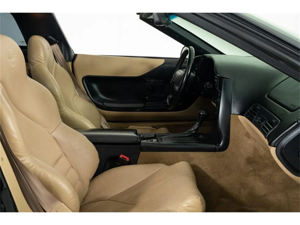 1996 Chevrolet Corvette C4 - Image 25 of 31