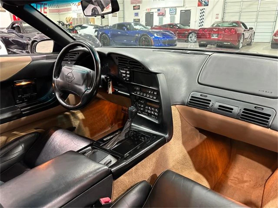 1996 Chevrolet Corvette C4 - Image 10 of 28
