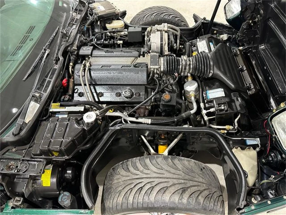 1996 Chevrolet Corvette C4 - Image 27 of 28