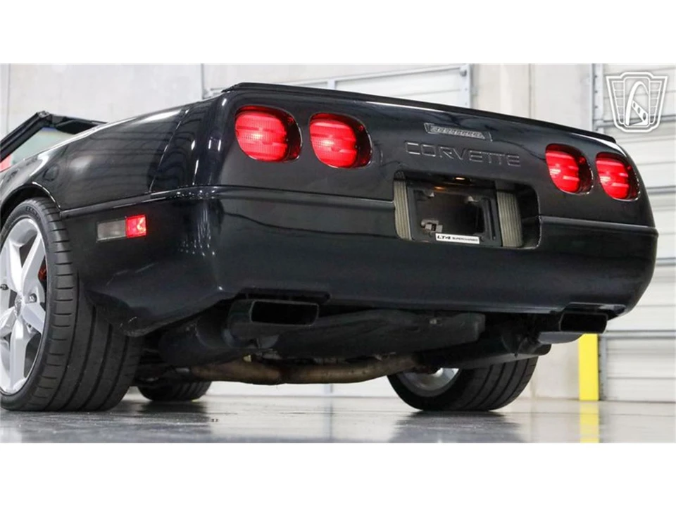 1996 Chevrolet Corvette C4 - Image 11 of 31
