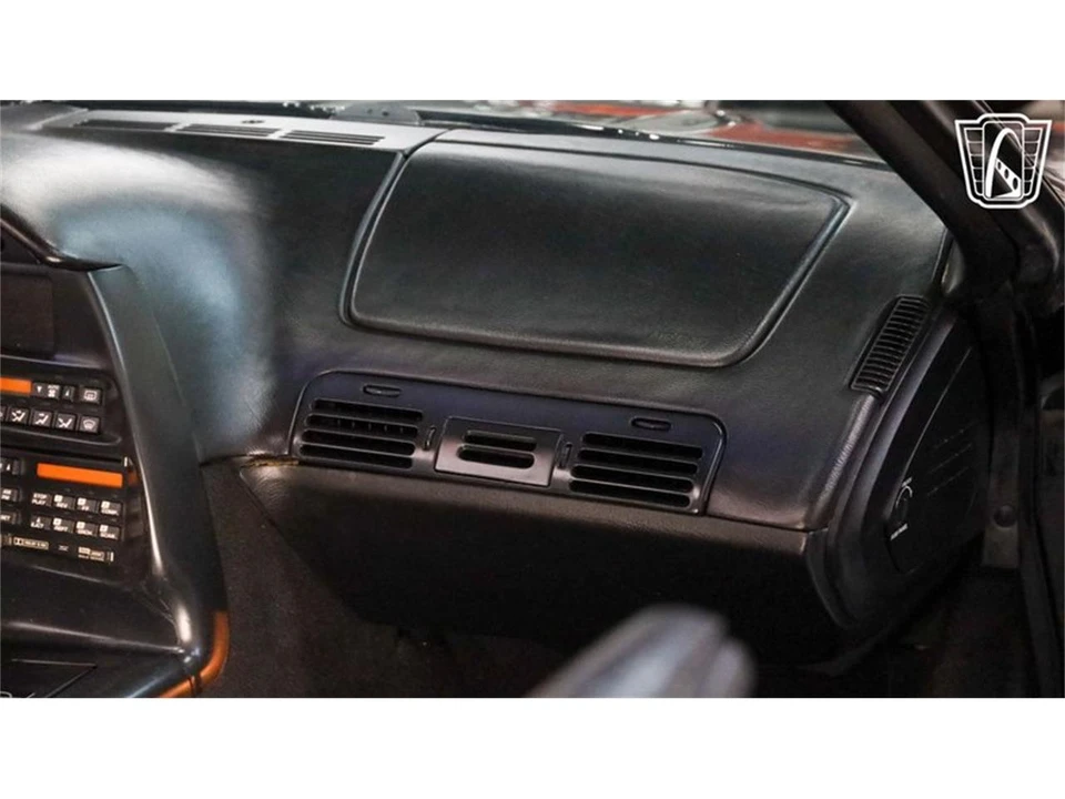 1996 Chevrolet Corvette C4 - Image 15 of 31