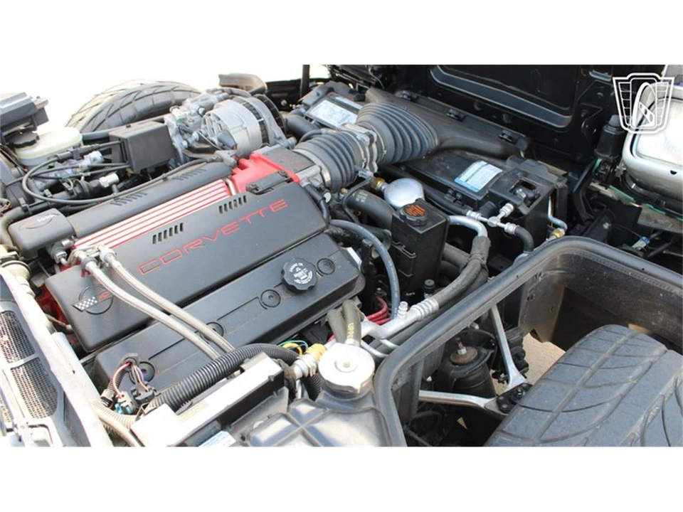 1996 Chevrolet Corvette C4 - Image 17 of 31