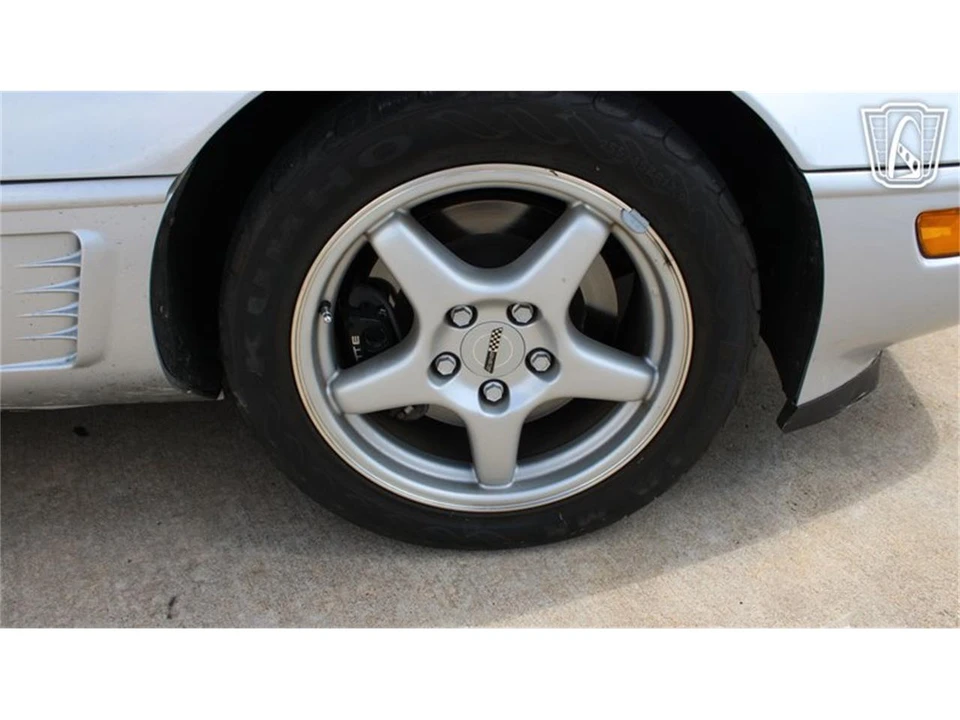 1996 Chevrolet Corvette C4 - Image 9 of 31