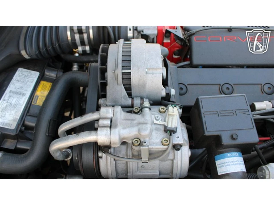 1996 Chevrolet Corvette C4 - Image 18 of 31