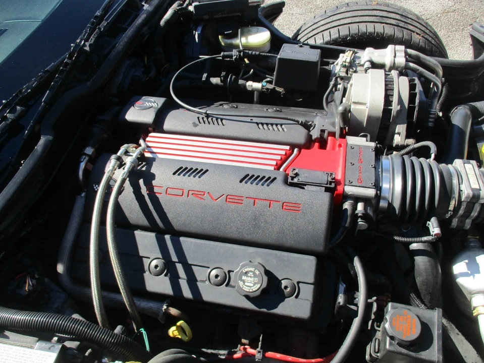 1996 Chevrolet Corvette C4 - Image 13 of 19
