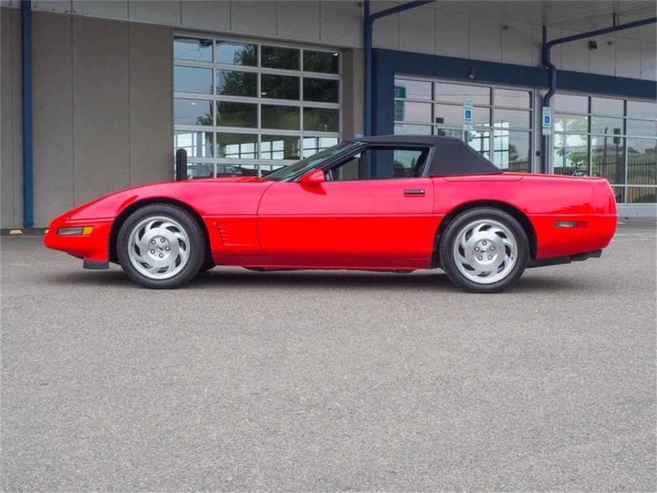 1996 Chevrolet Corvette C4 - Image 10 of 31