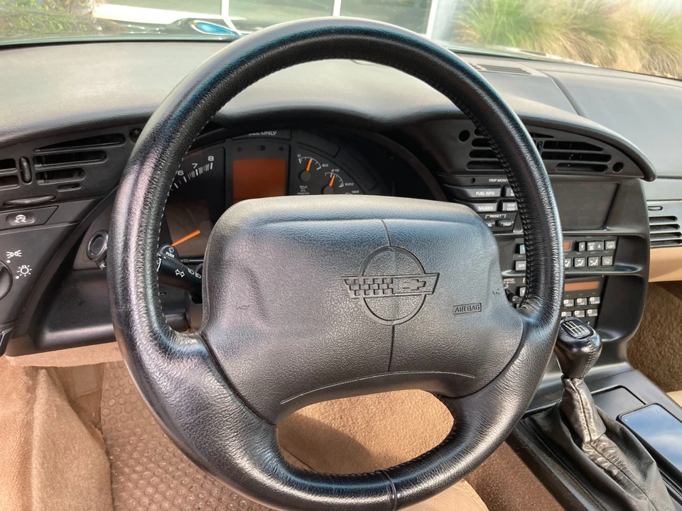 1996 Chevrolet Corvette C4 - Image 24 of 25
