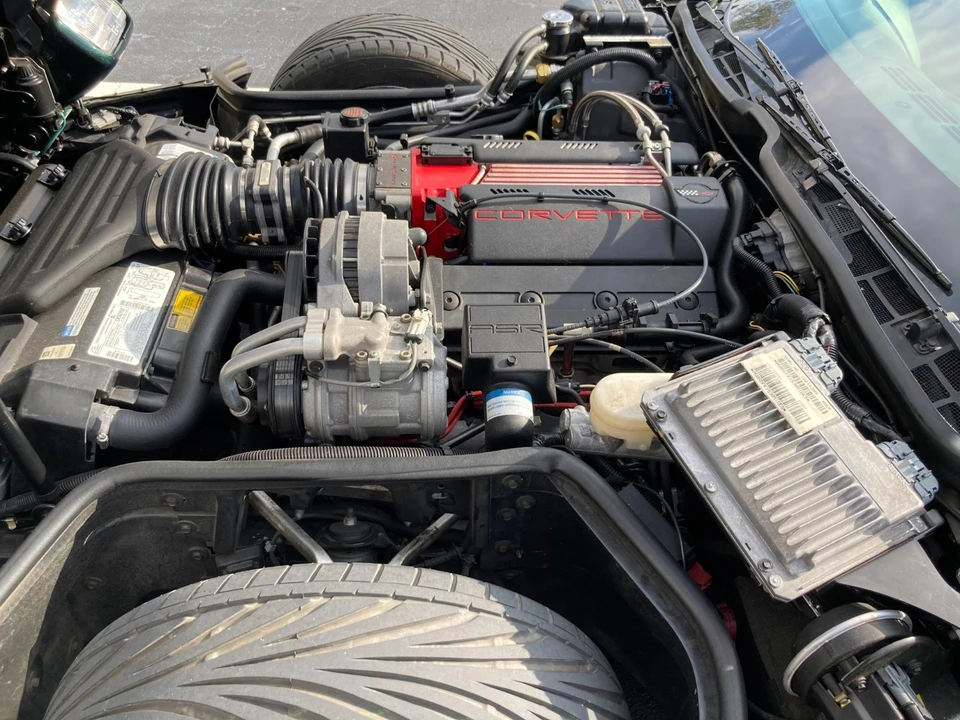 1996 Chevrolet Corvette C4 - Image 13 of 25