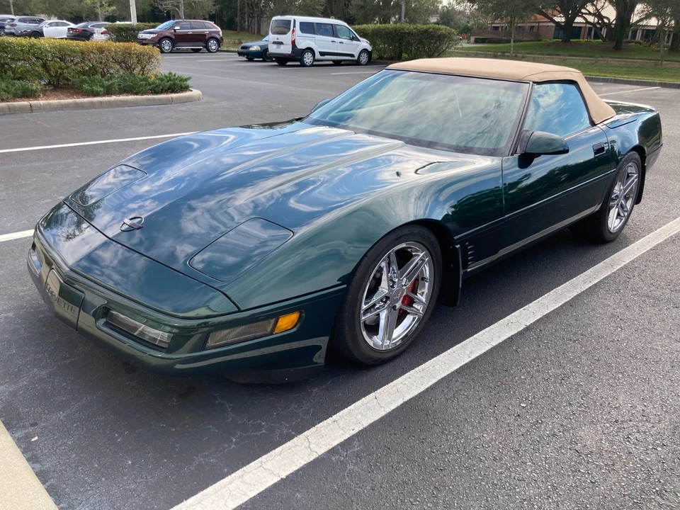 1996 Chevrolet Corvette C4 - Image 2 of 25
