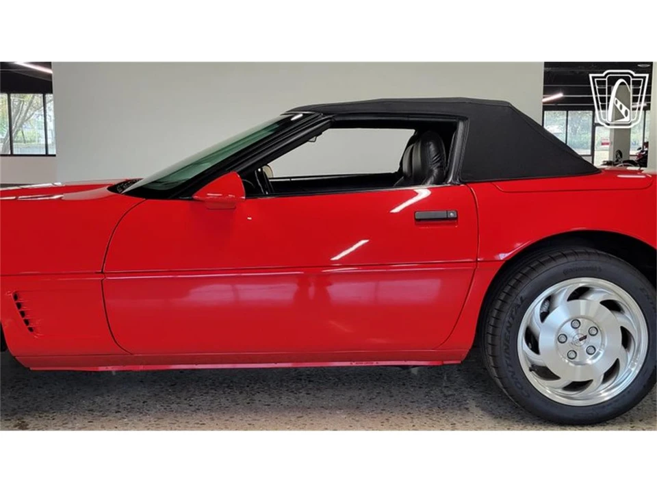 1996 Chevrolet Corvette C4 - Image 24 of 31