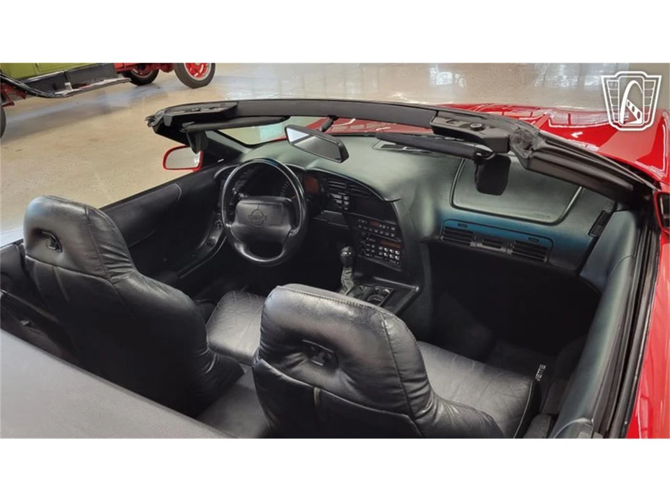 1996 Chevrolet Corvette C4 - Image 15 of 31