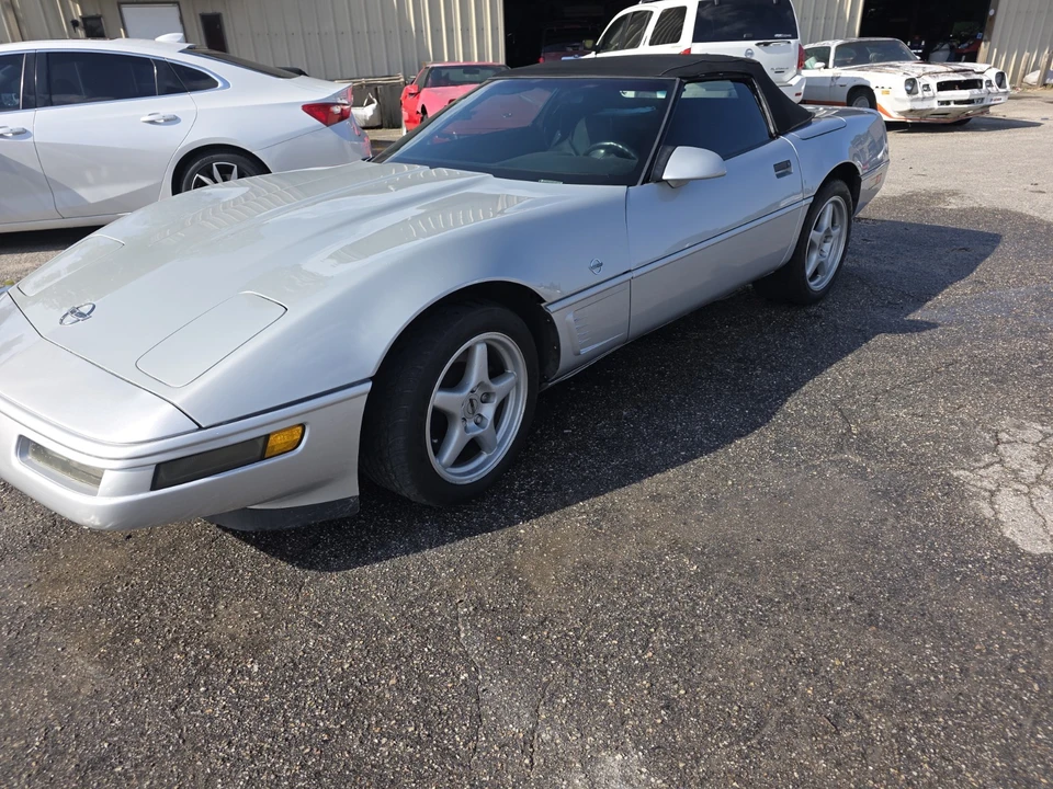 1996 Chevrolet Corvette C4 - Image 10 of 13