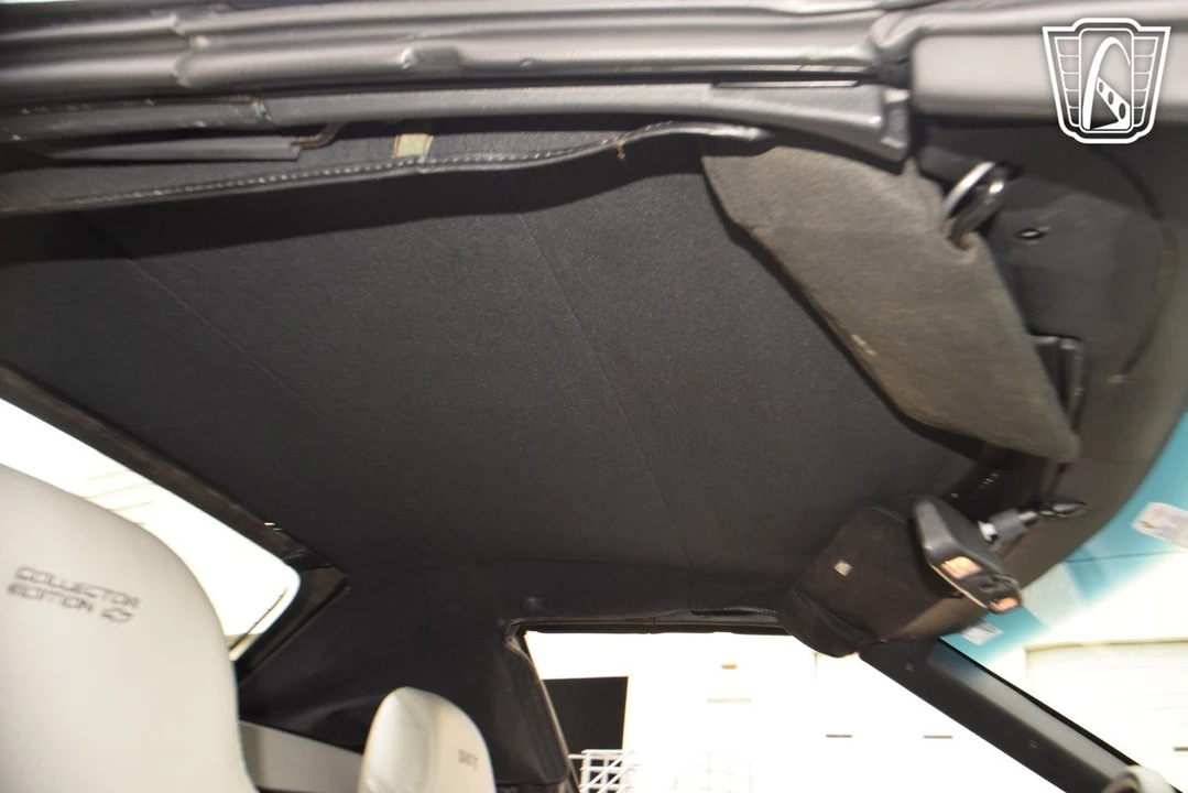 1996 Chevrolet Corvette C4 - Image 24 of 31