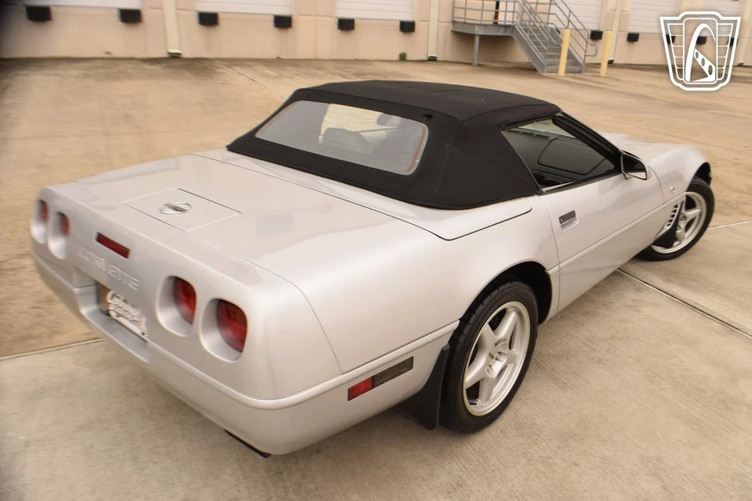 1996 Chevrolet Corvette C4 - Image 20 of 31