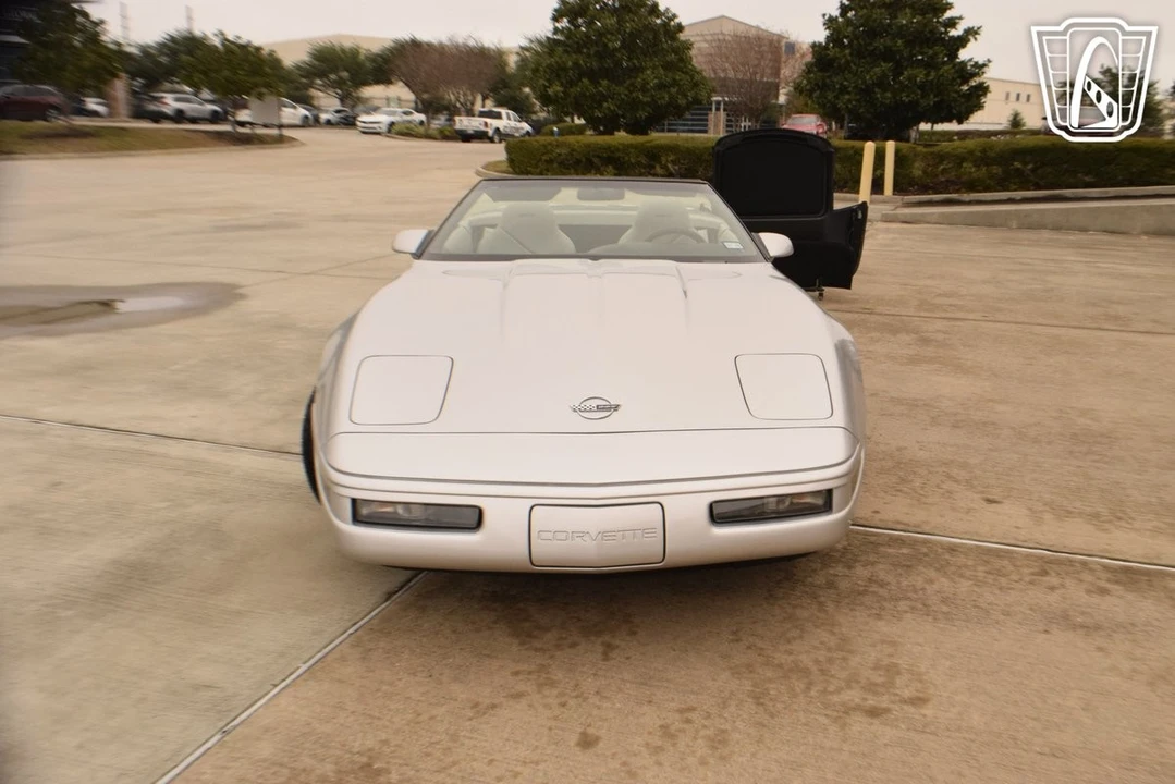 1996 Chevrolet Corvette C4 - Image 6 of 31