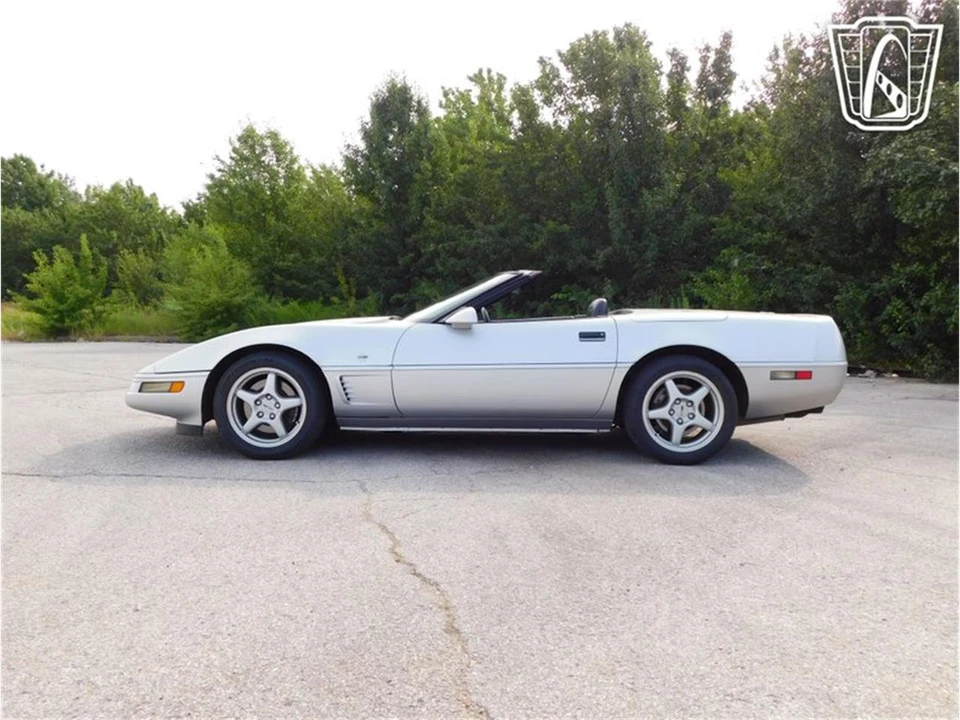 1996 Chevrolet Corvette C4 - Image 11 of 31