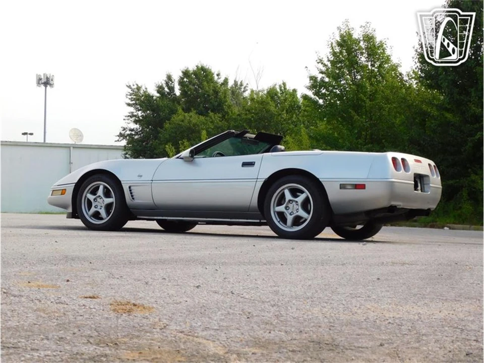 1996 Chevrolet Corvette C4 - Image 13 of 31