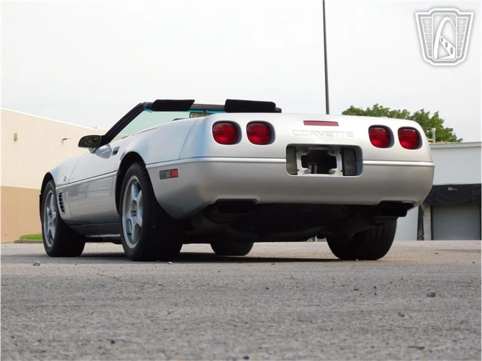 1996 Chevrolet Corvette C4 - Image 18 of 31