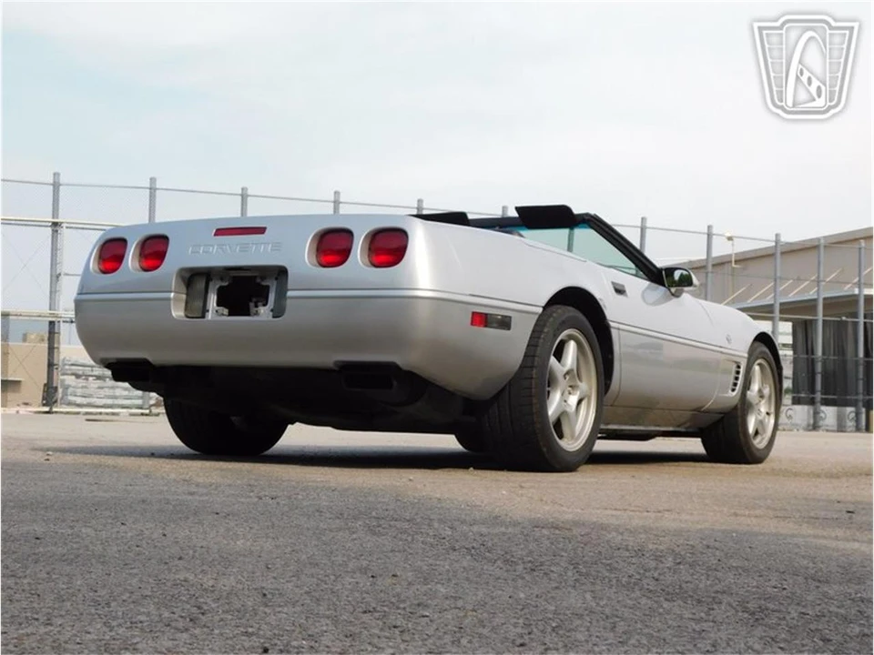 1996 Chevrolet Corvette C4 - Image 24 of 31