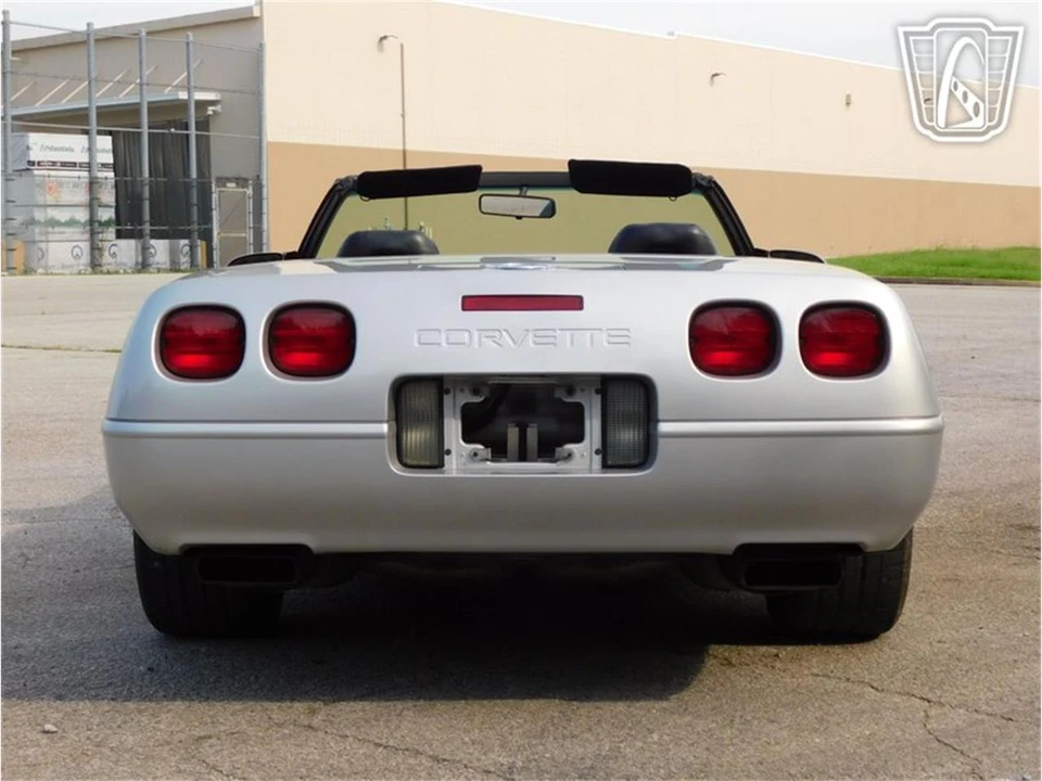 1996 Chevrolet Corvette C4 - Image 20 of 31
