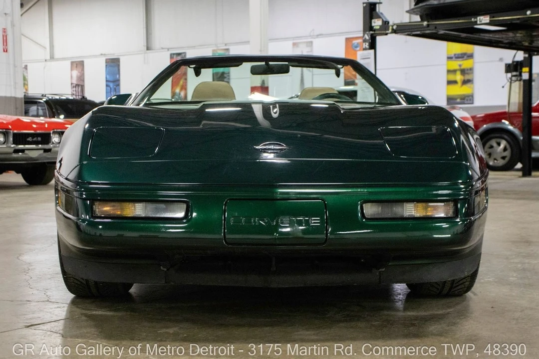 1996 Chevrolet Corvette C4 - Image 13 of 31