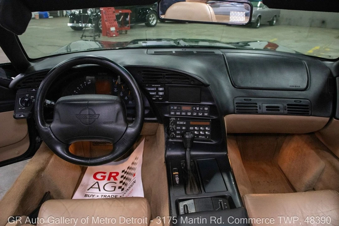 1996 Chevrolet Corvette C4 - Image 17 of 31