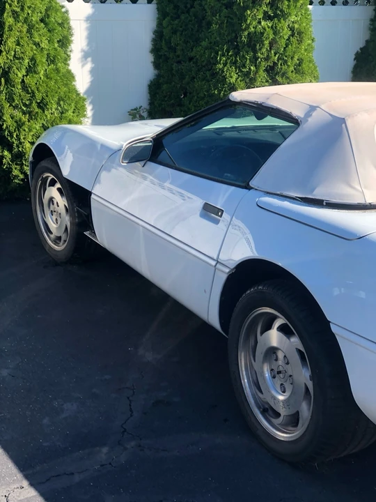 1996 Chevrolet Corvette C4 - Image 2 of 14