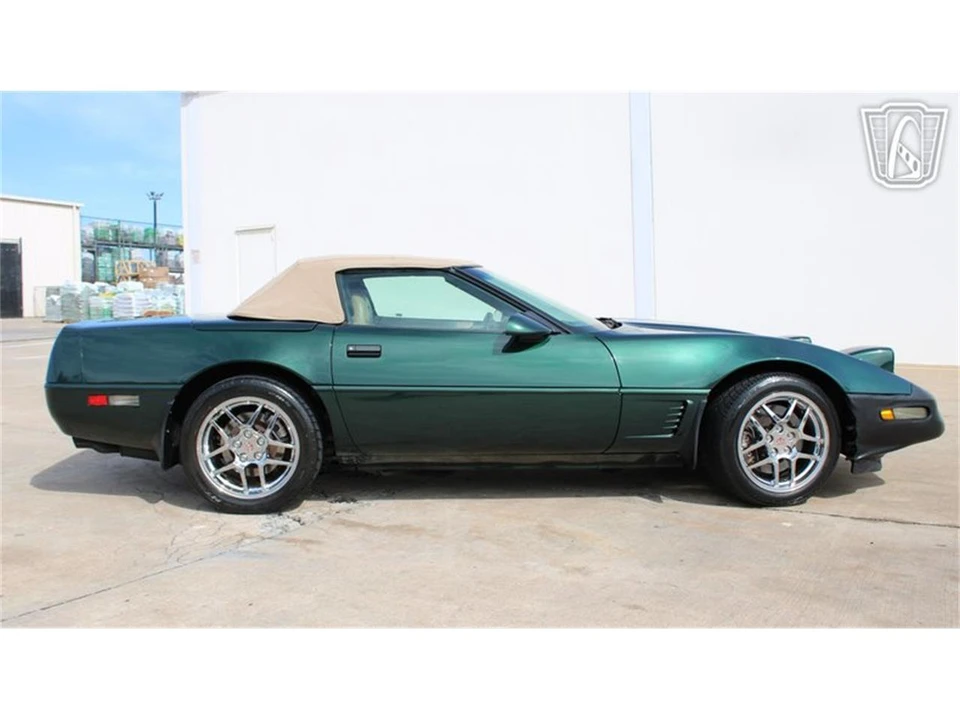 1996 Chevrolet Corvette C4 - Image 5 of 31