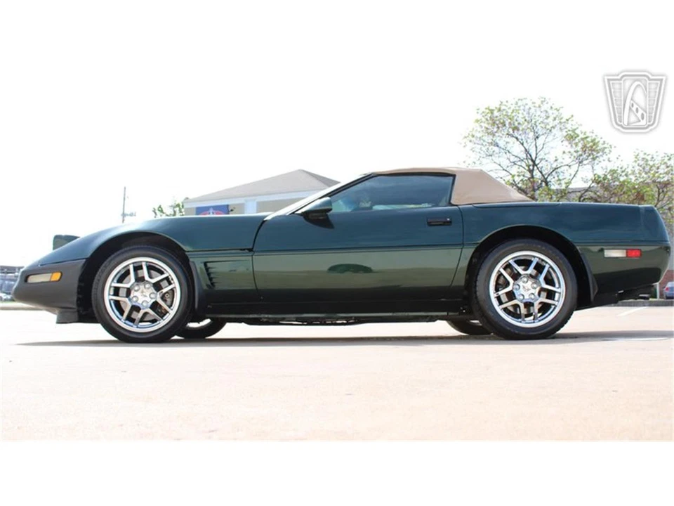 1996 Chevrolet Corvette C4 - Image 2 of 31